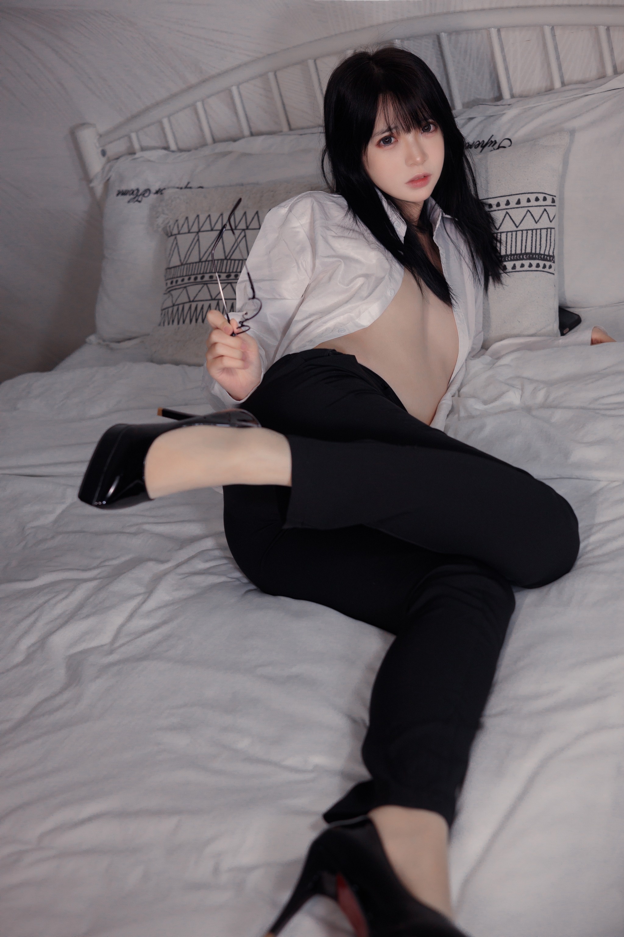 图片[1]-疯猫ss – NO.167 裤里丝[40P]-XikXak